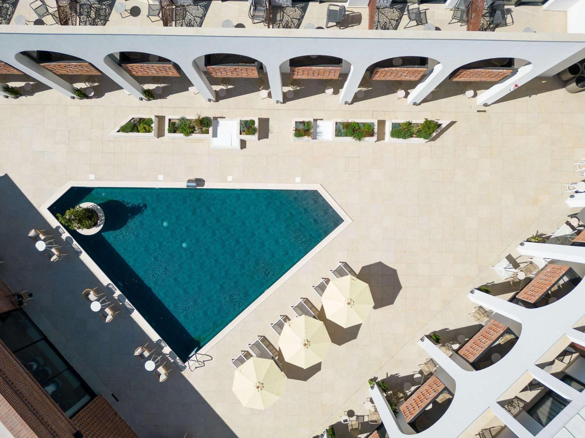 Mercure Conacul Cozieni 布加勒斯特 外观 照片
