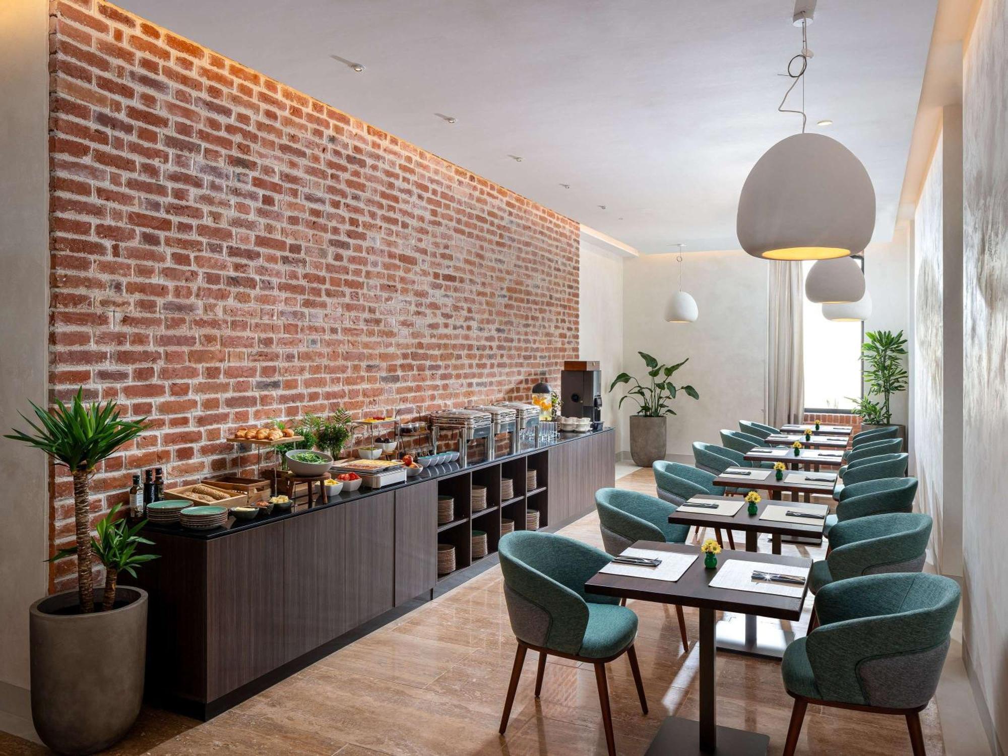 Mercure Conacul Cozieni 布加勒斯特 外观 照片