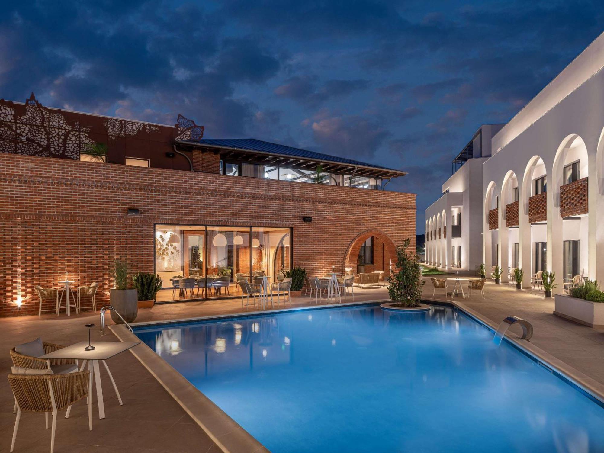Mercure Conacul Cozieni 布加勒斯特 外观 照片